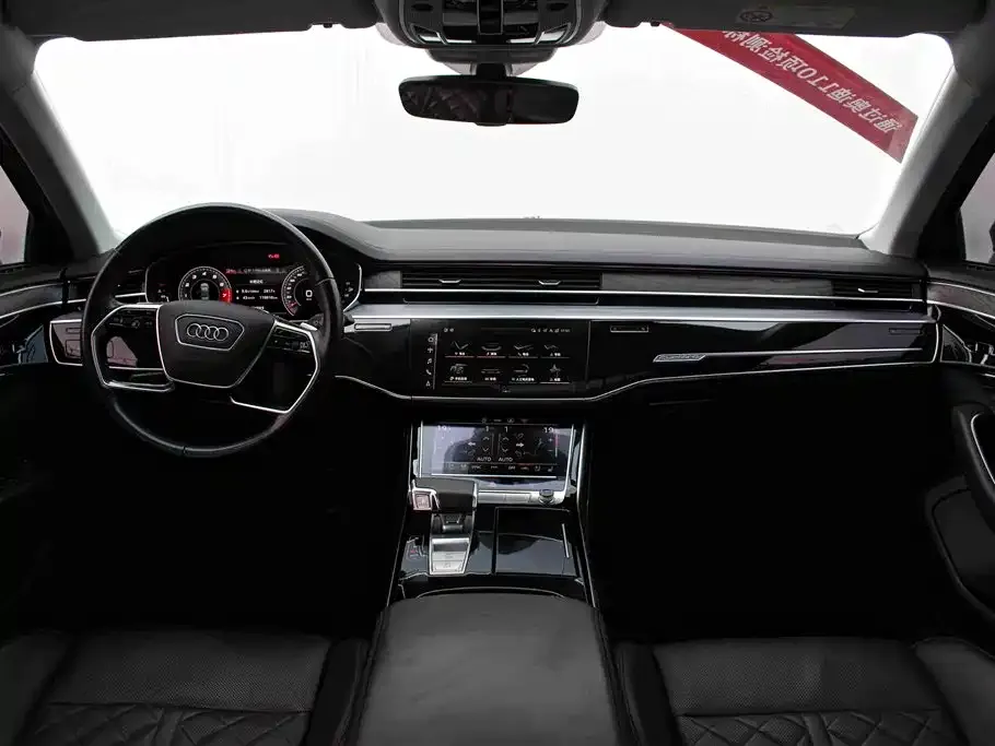 Audi A8 — фото 3