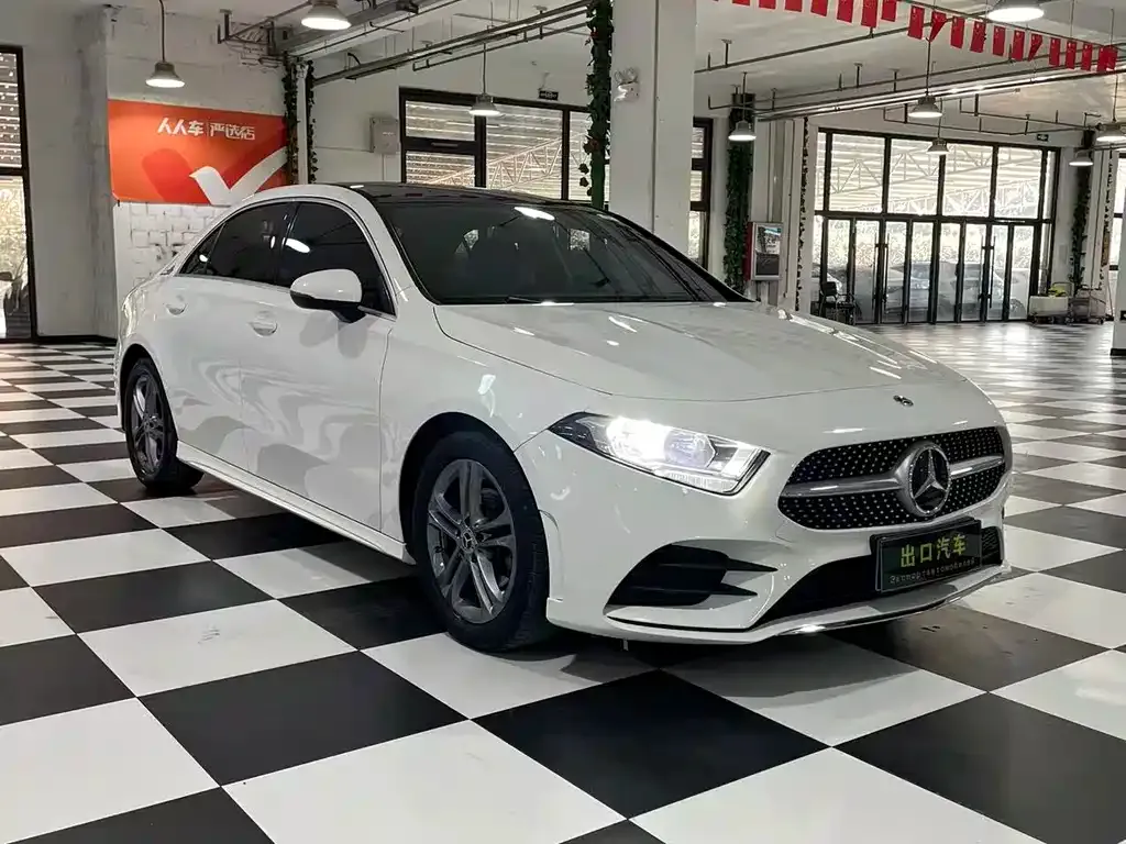 Mercedes-Benz A-Class — фото 10