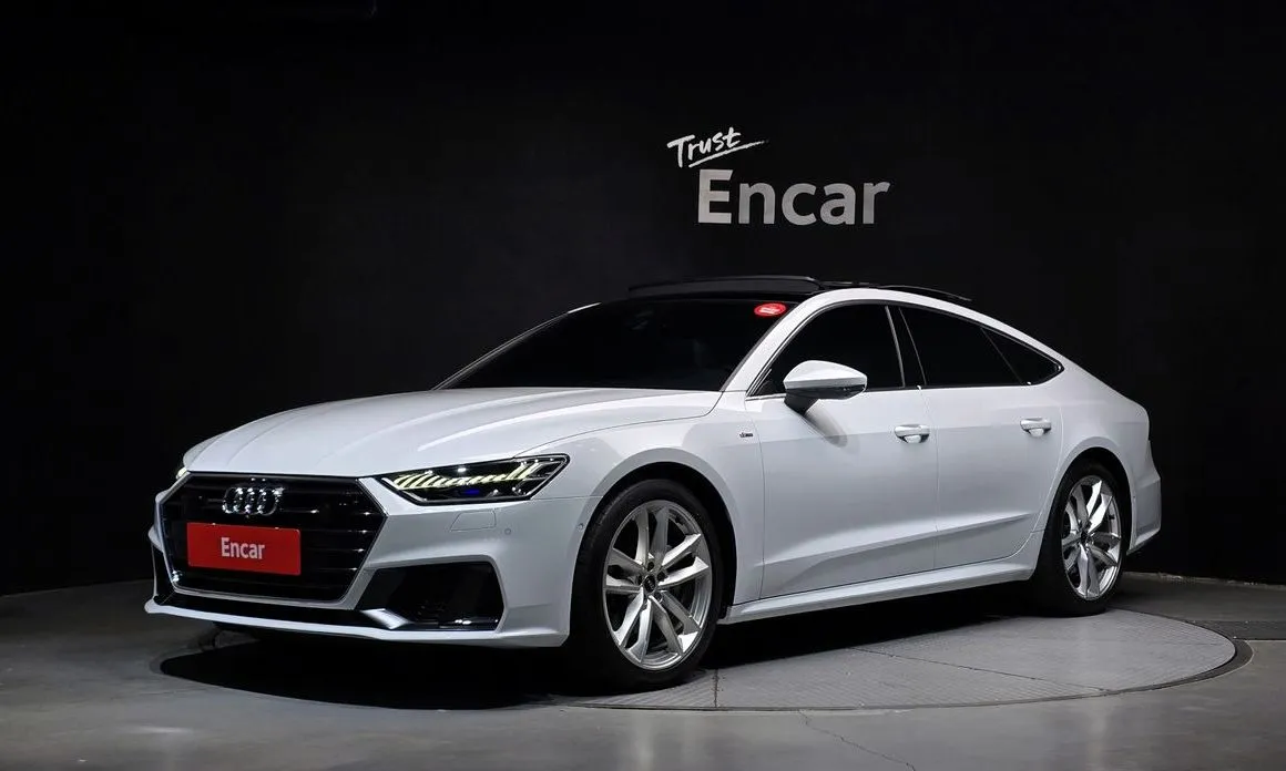 Audi A7 — фото 1