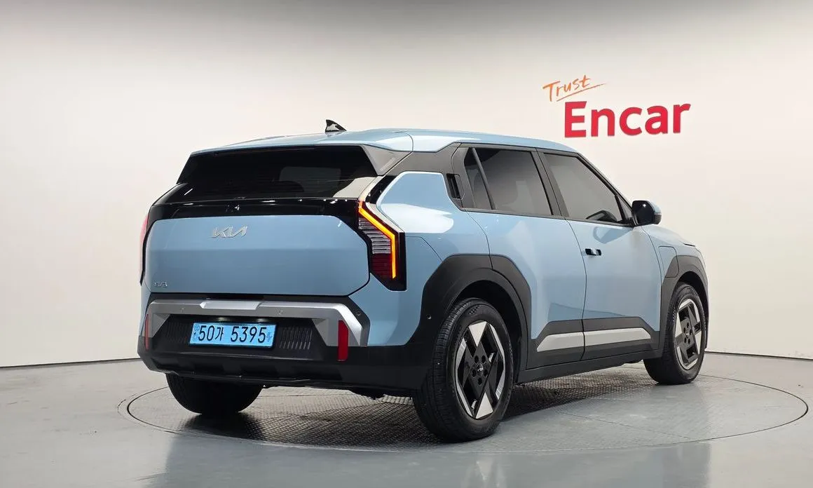 Kia EV3 — фото 3