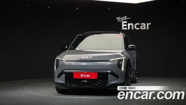 Kia EV3 — фото 9