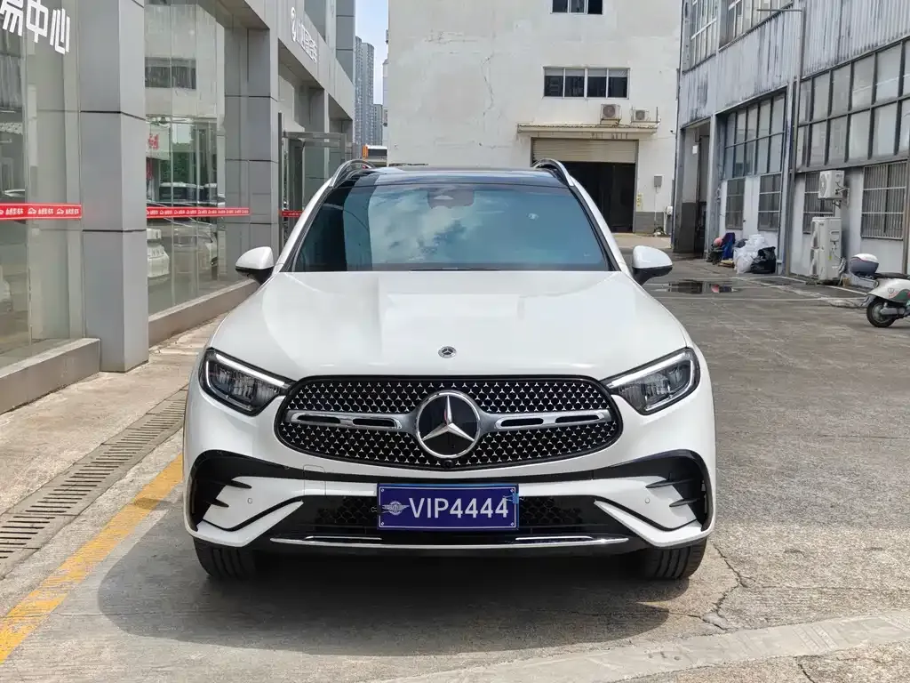 Mercedes-Benz GLC — фото 10