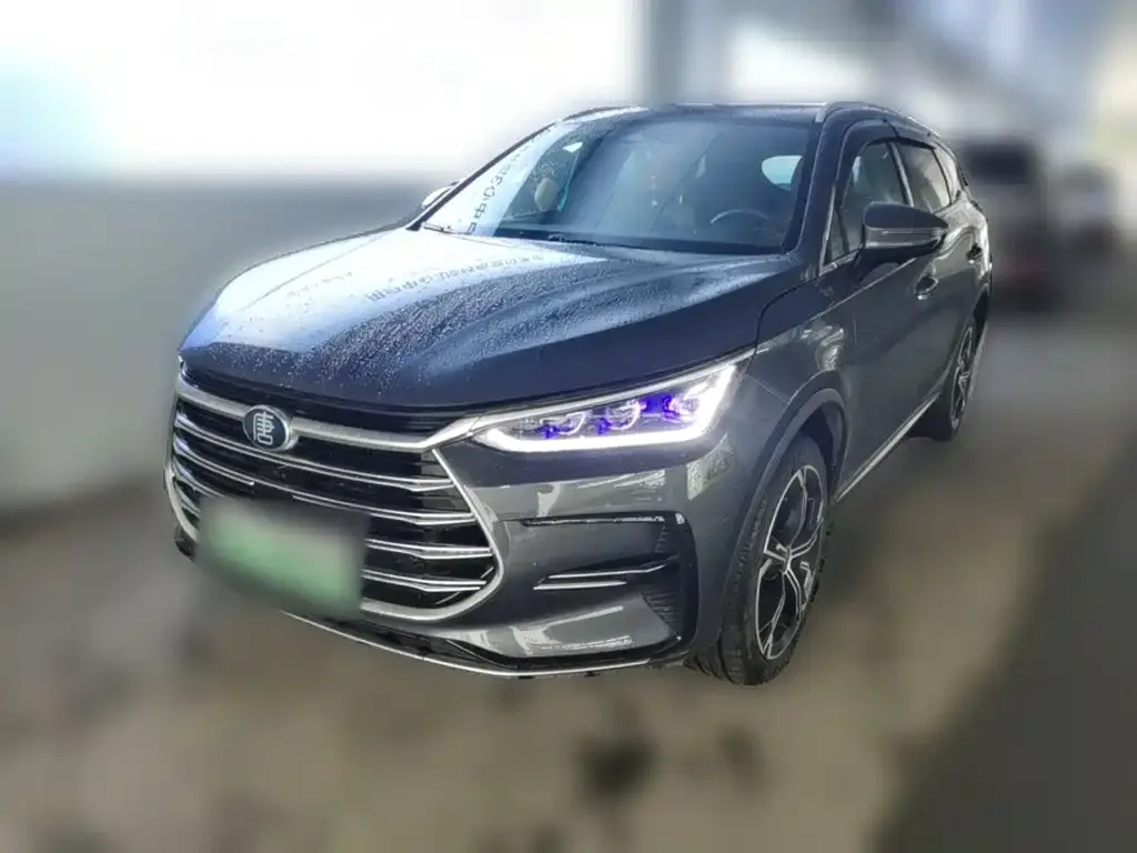 BYD Tang New Energy — фото 1