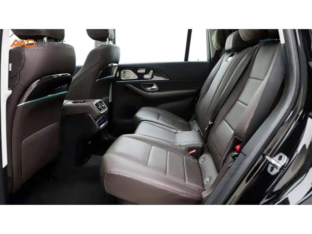 Mercedes-Benz GLS — фото 10