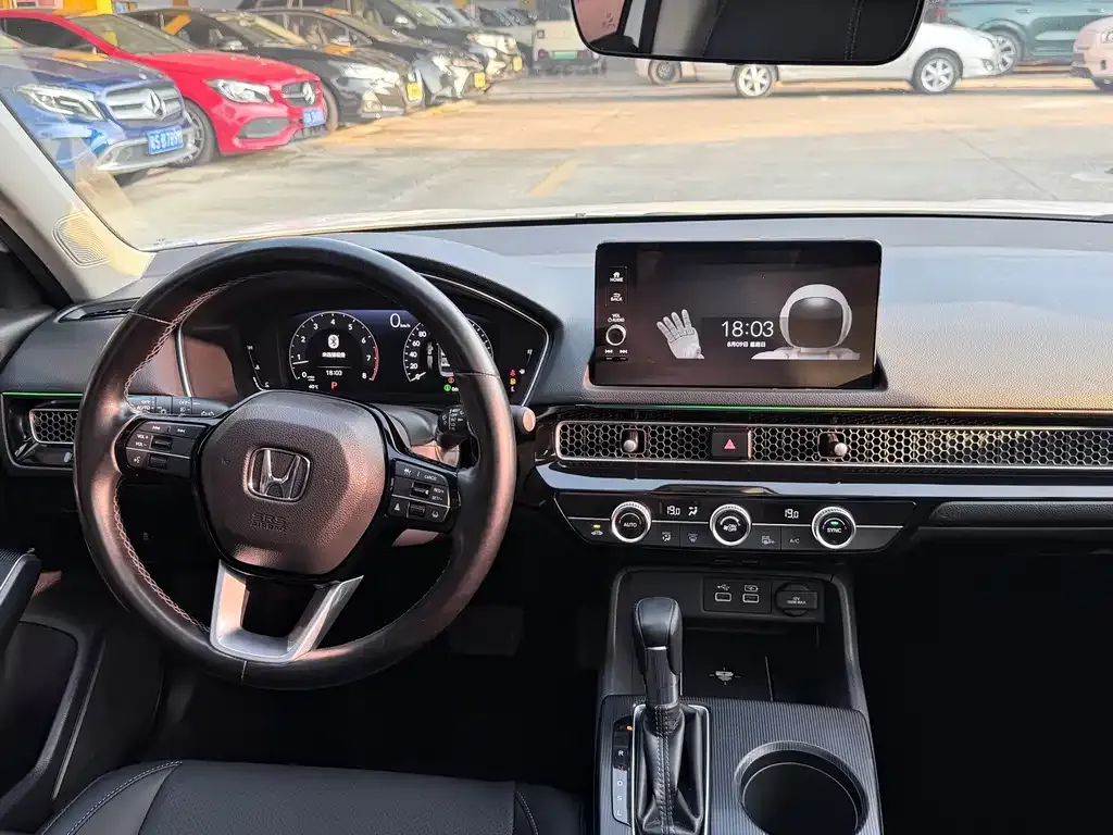 Honda Civic — фото 3