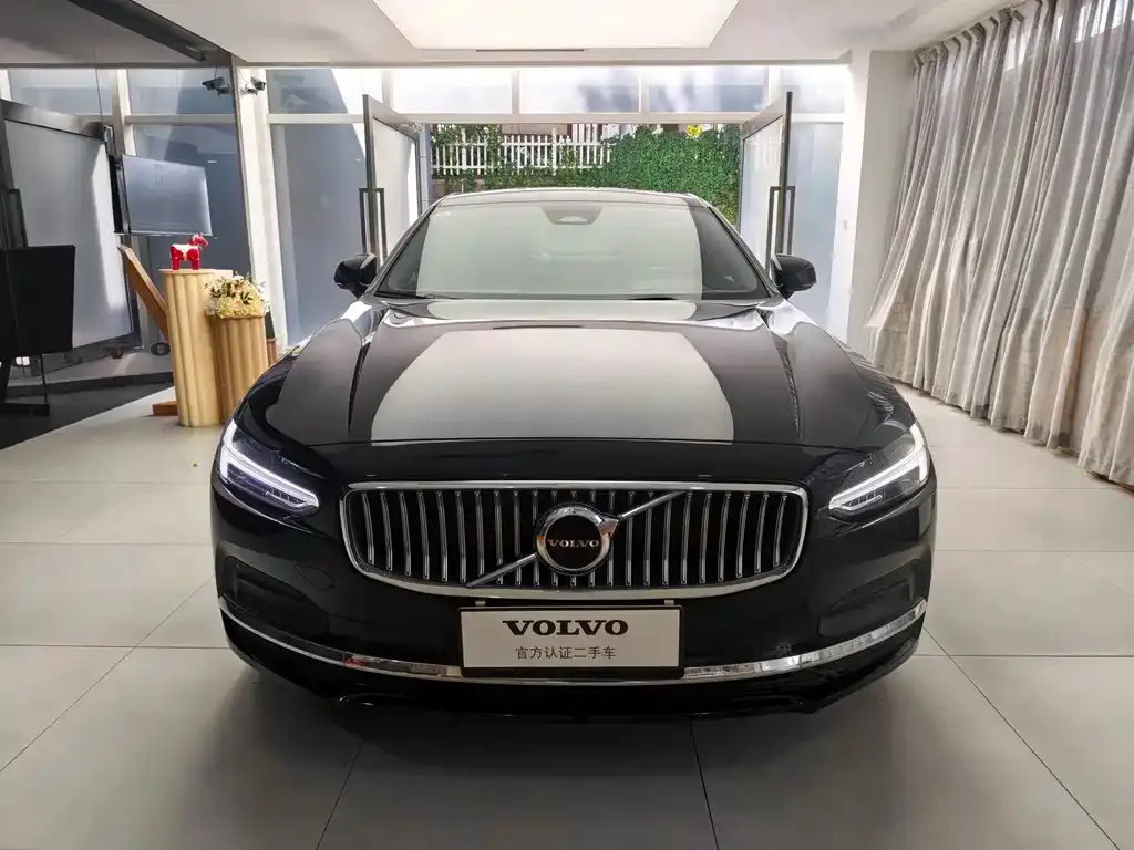 Volvo S90 — фото 5