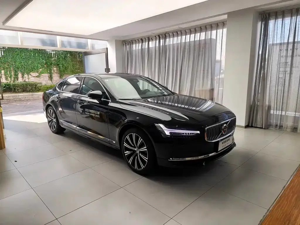 Volvo S90 — фото 2