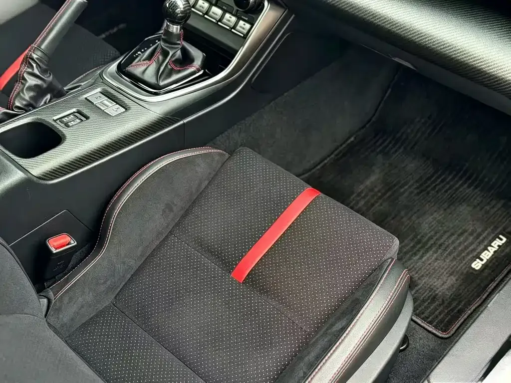 Subaru BRZ — фото 3