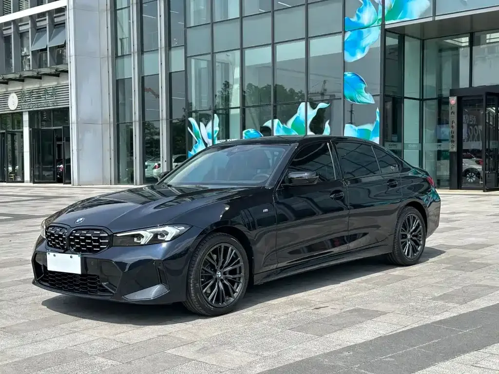 BMW 3 Series — фото 1