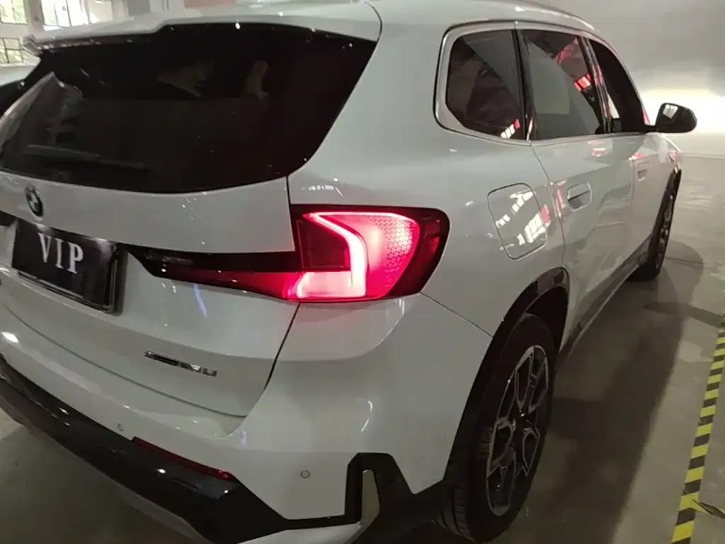 BMW X1 — фото 7