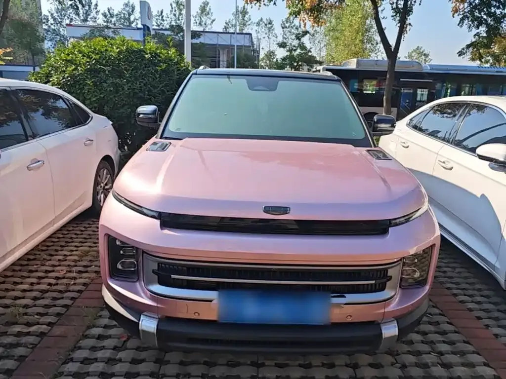 Geely Icon — фото 10