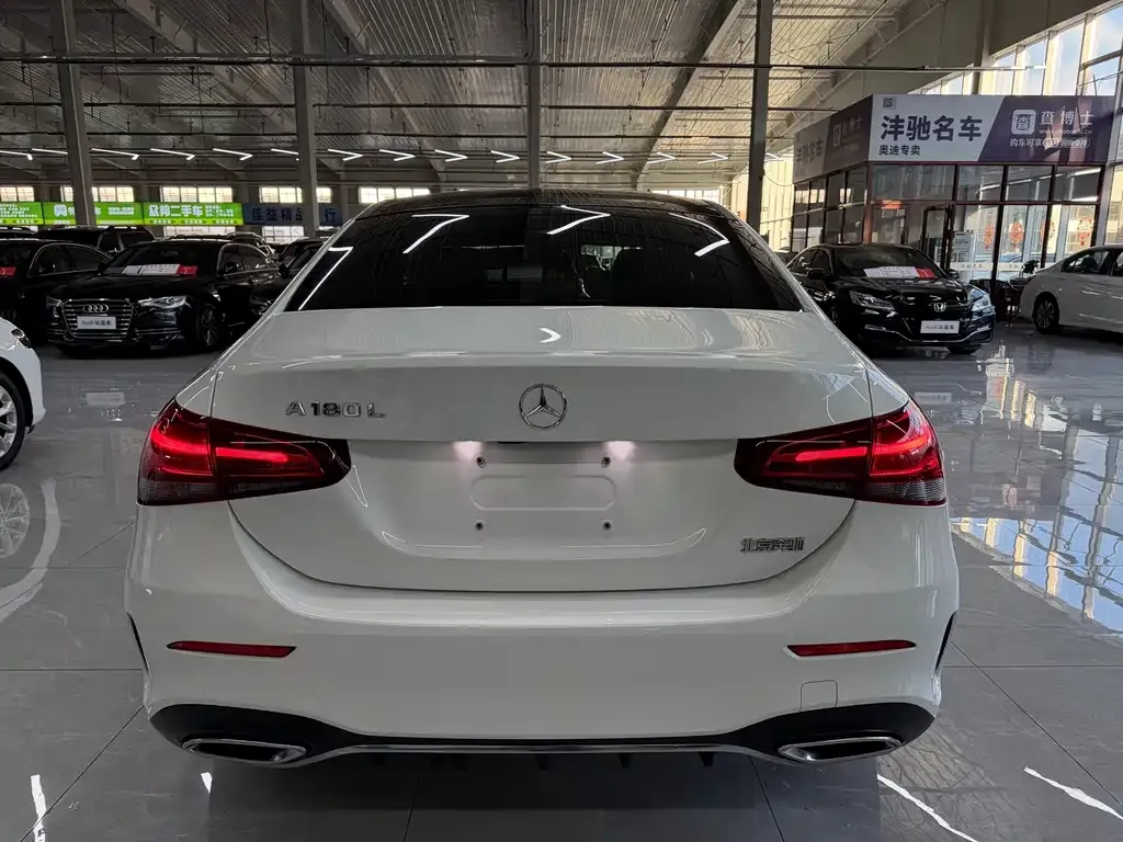 Mercedes-Benz A-Class — фото 5