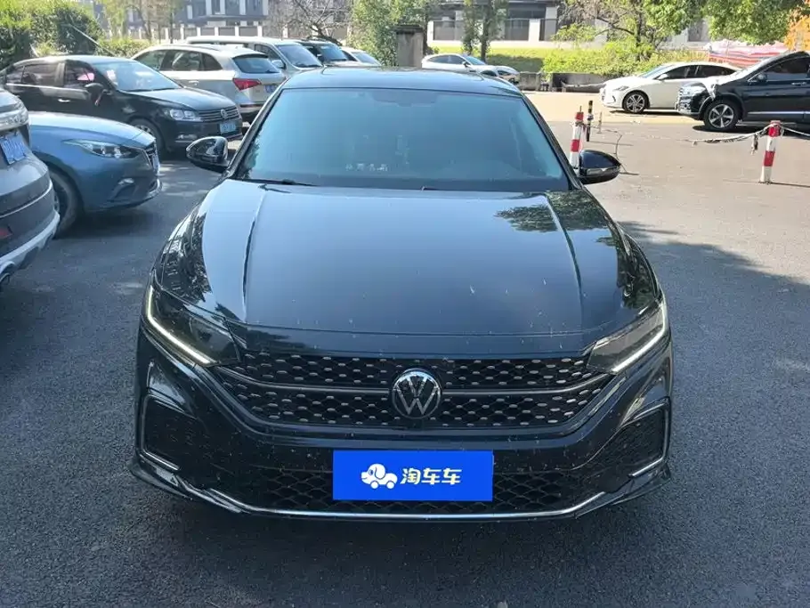 Volkswagen Passat — фото 2