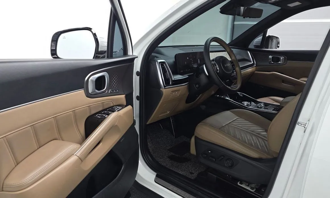 Kia Sorento — фото 8