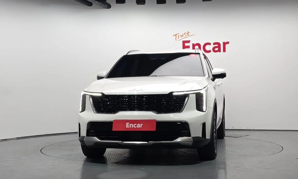 Kia Sorento — фото 5