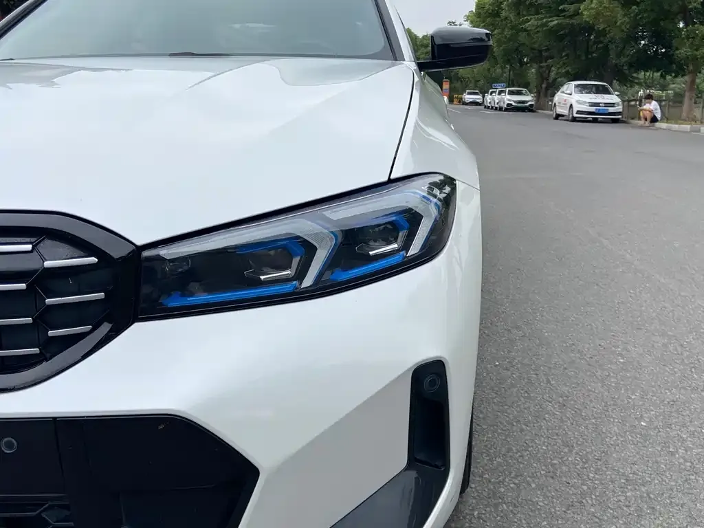 BMW 3 Series — фото 10