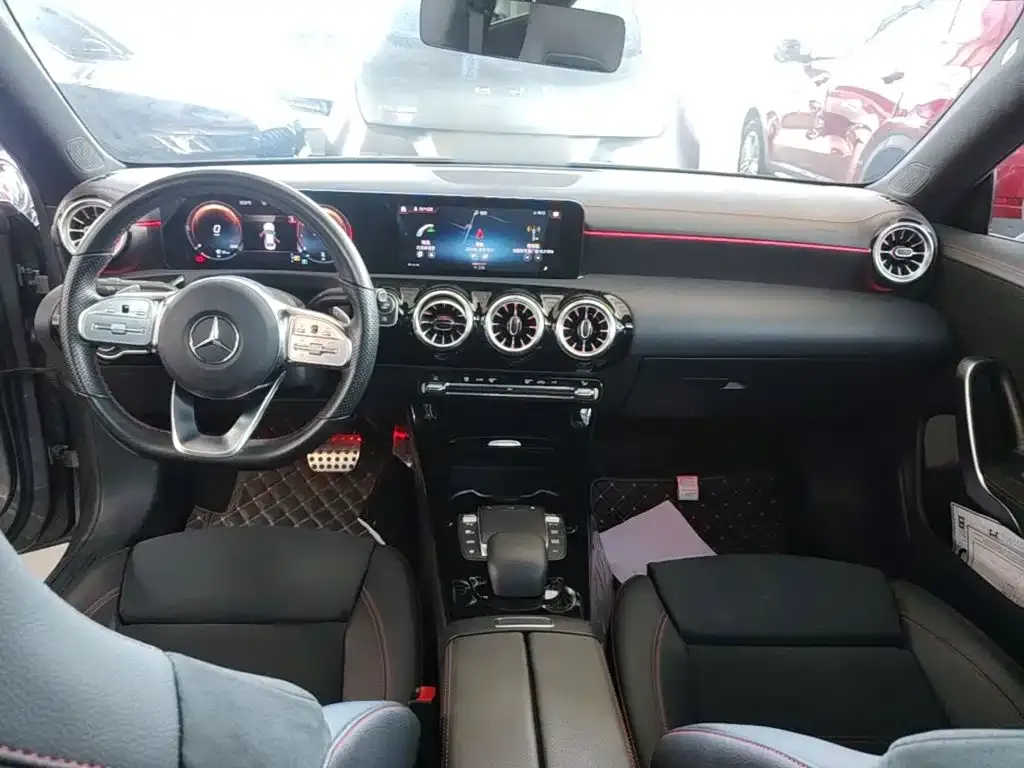Mercedes-Benz CLA (Import) — фото 4