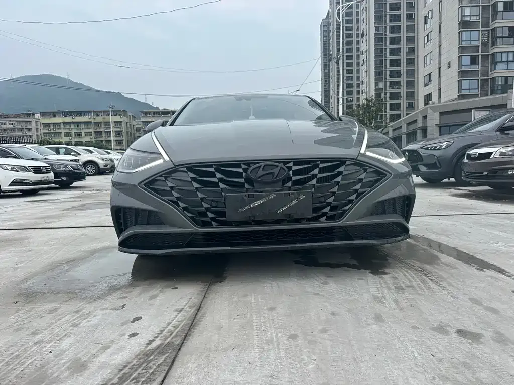 Hyundai Sonata — фото 7