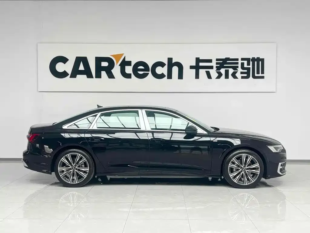 Audi A6L — фото 2