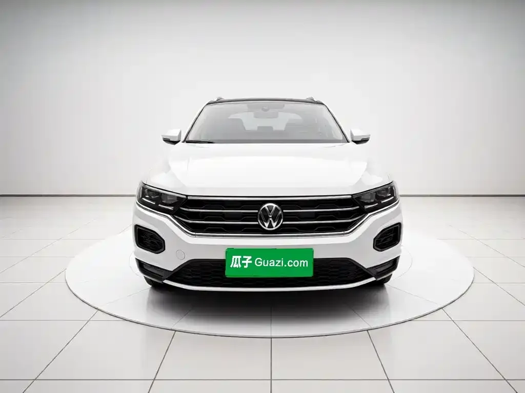 Volkswagen T-Roc — фото 3