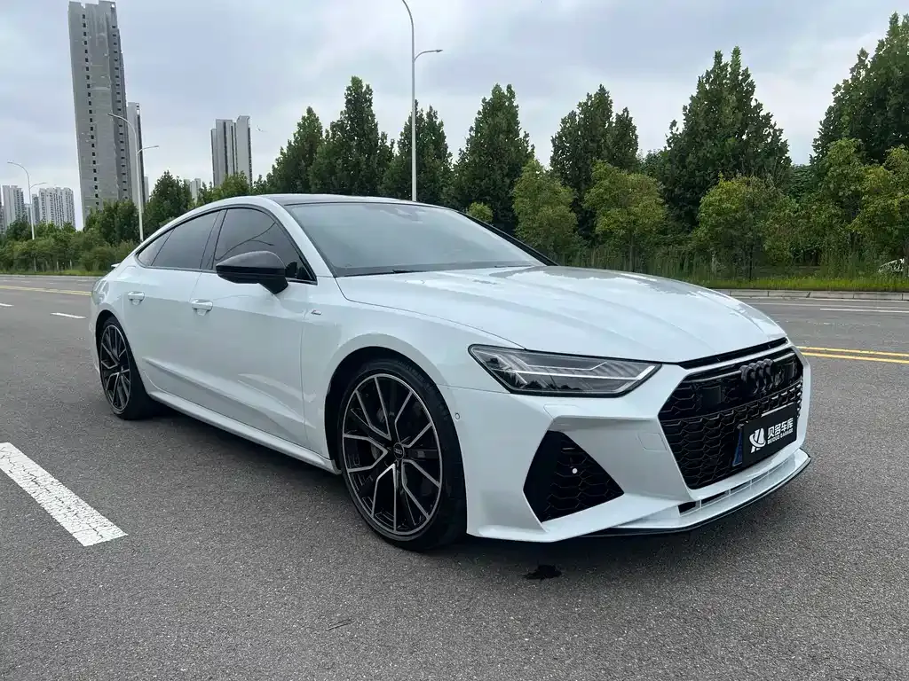 Audi A7 — фото 10