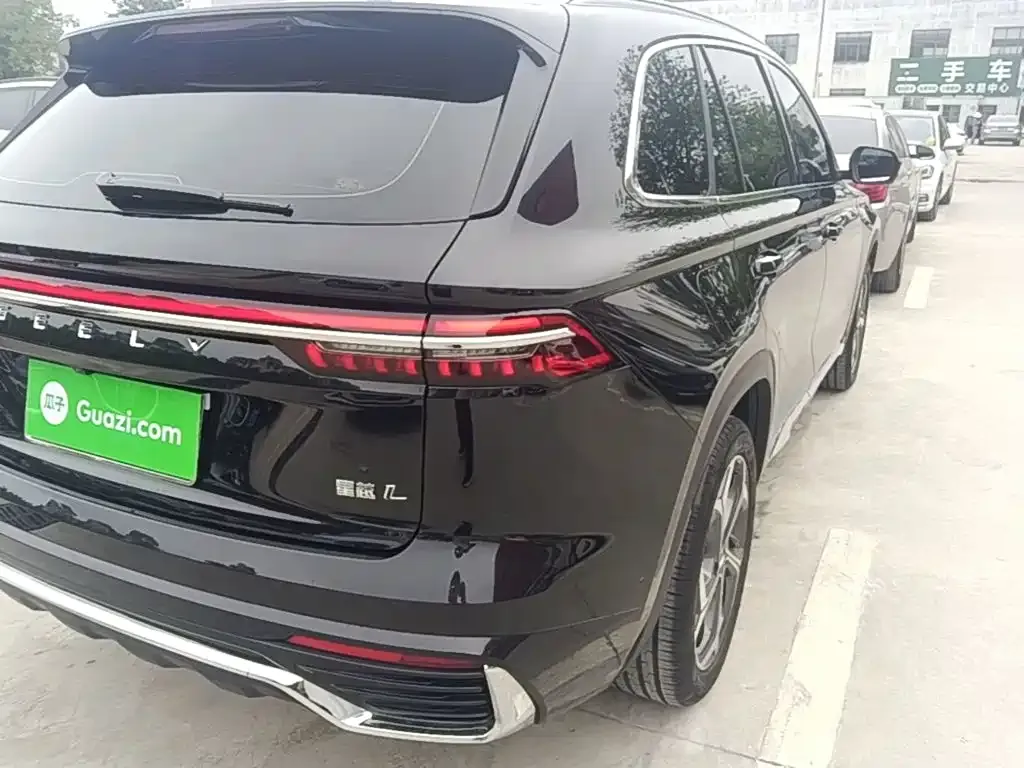 Geely Xingyue L — фото 8