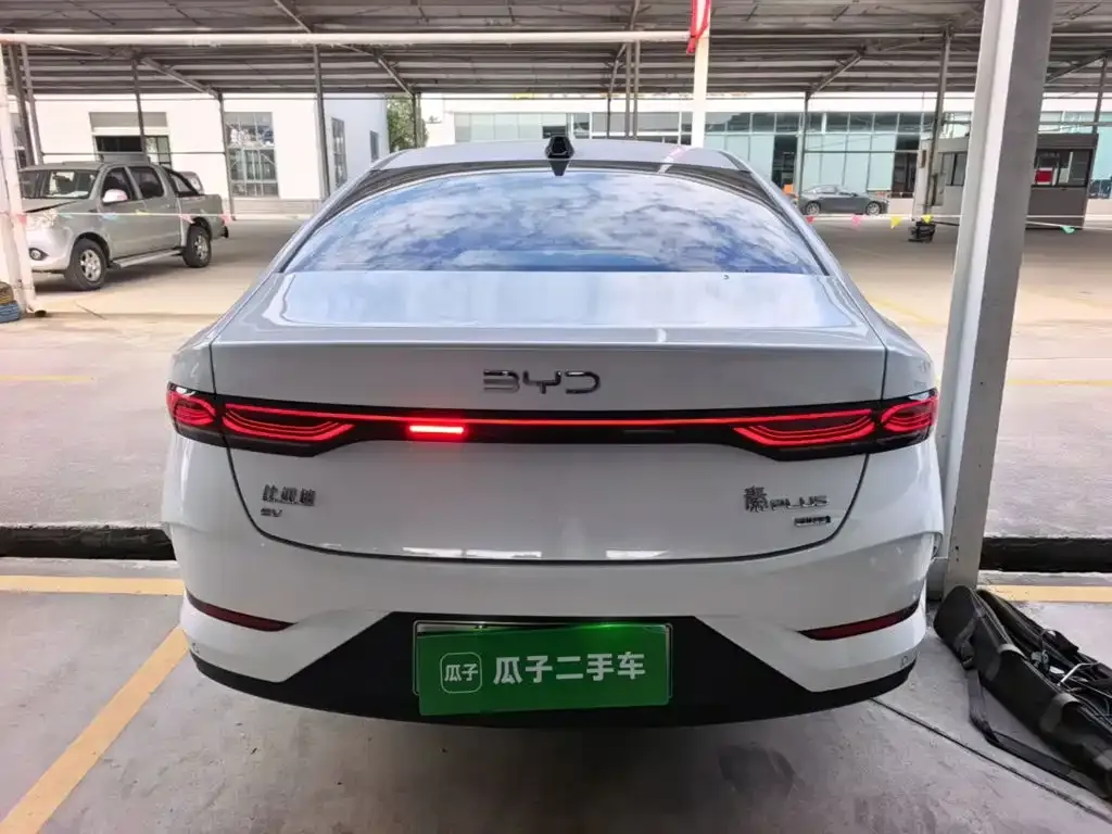 BYD Qin PLUS — фото 9