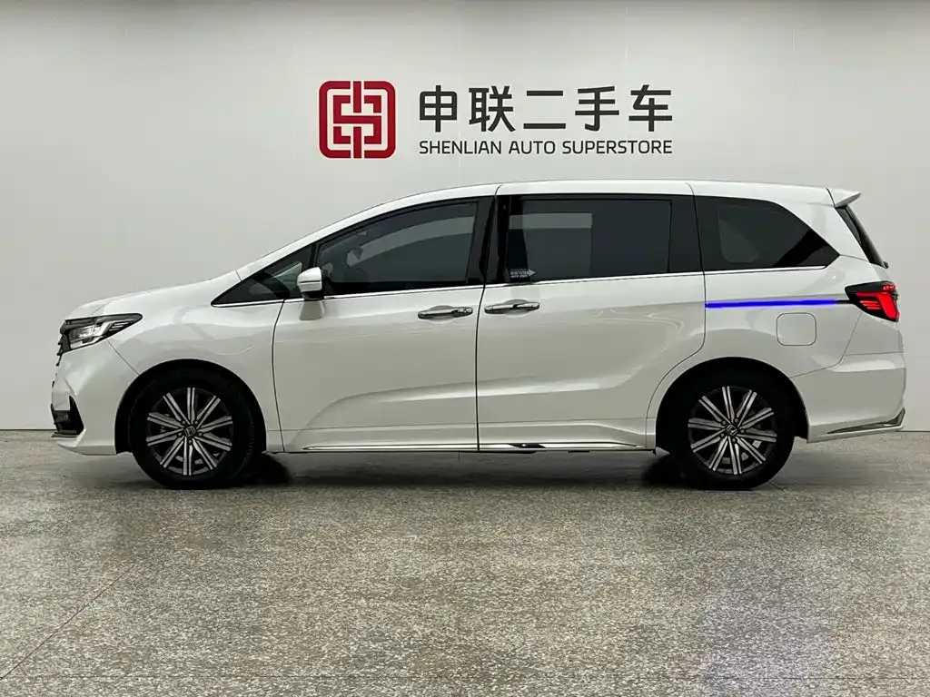Honda Odyssey — фото 3