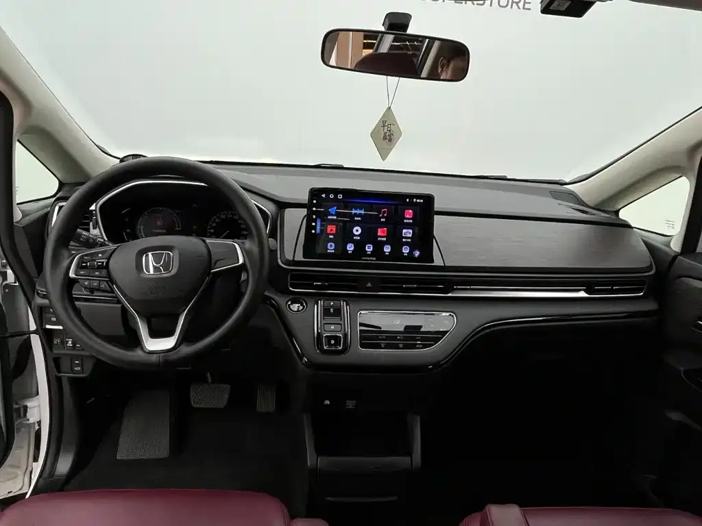 Honda Odyssey — фото 10