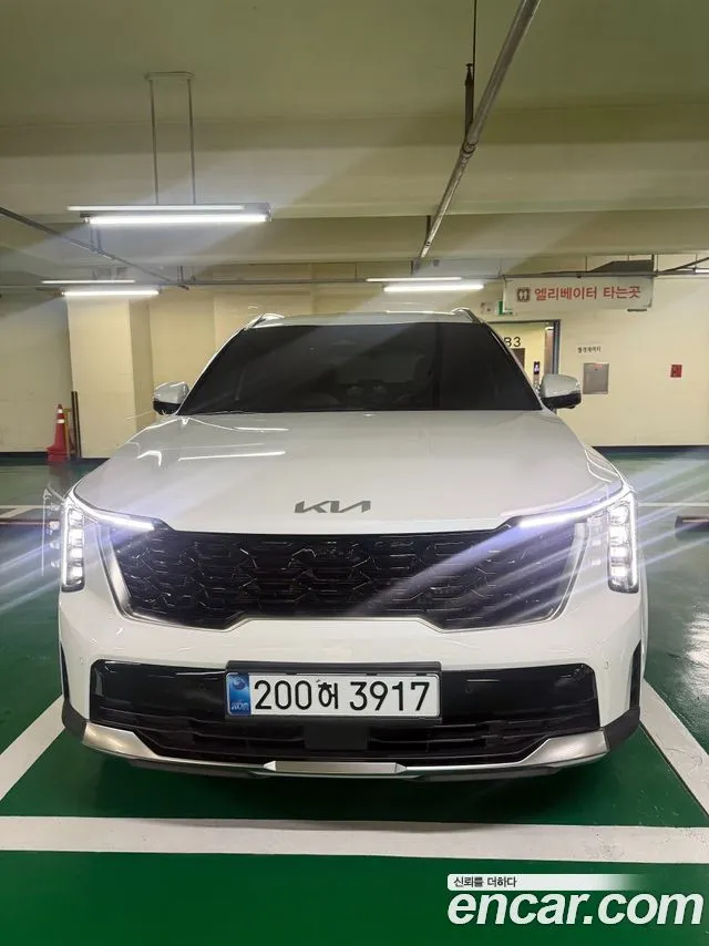 Kia Sorento — фото 1
