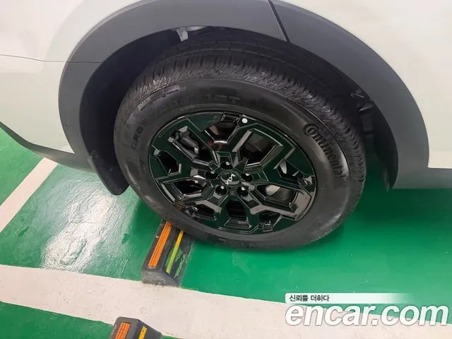 Kia Sorento — фото 9