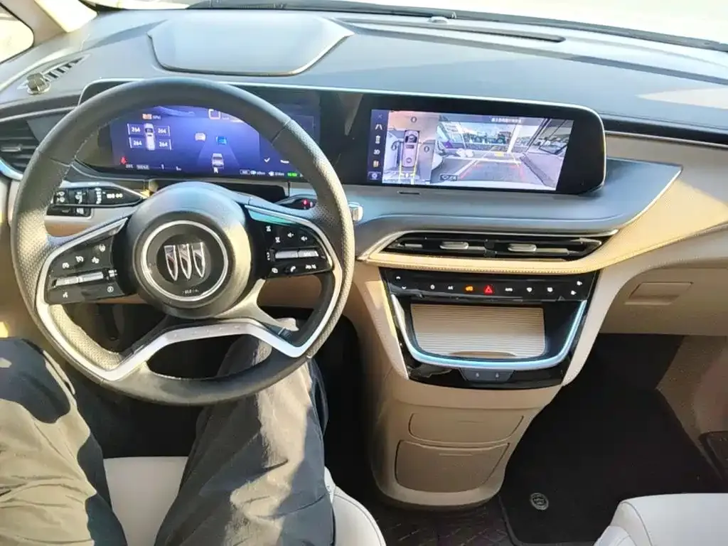 Buick GL8 Hybrid — фото 8