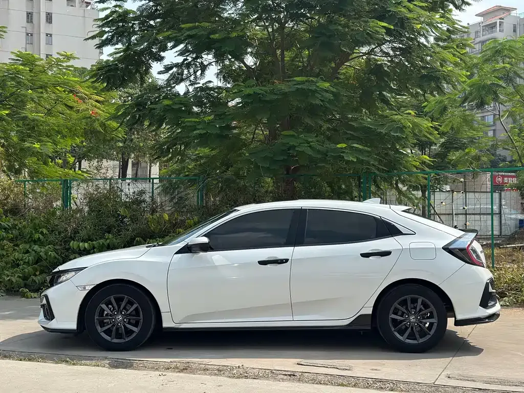 Honda Civic — фото 4