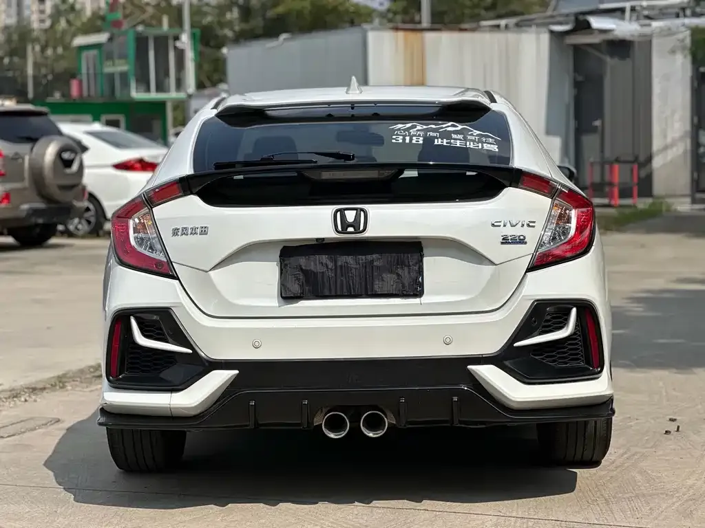 Honda Civic — фото 6