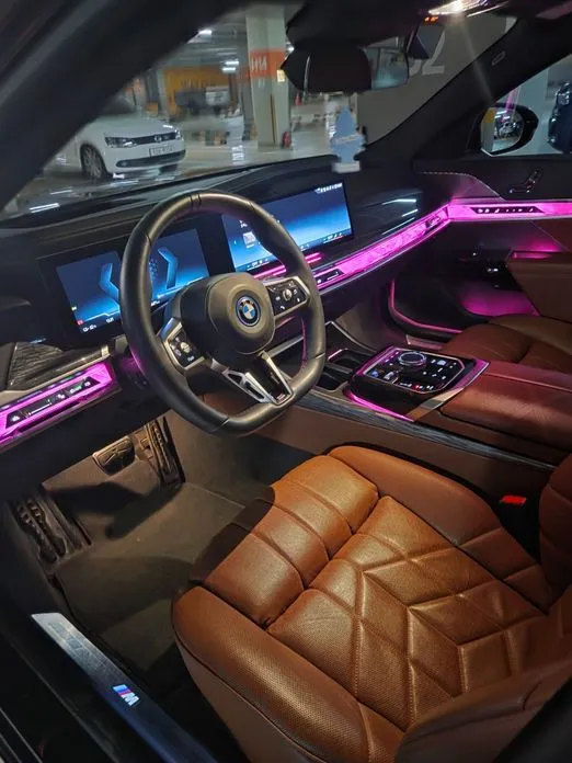 BMW i7 — фото 6