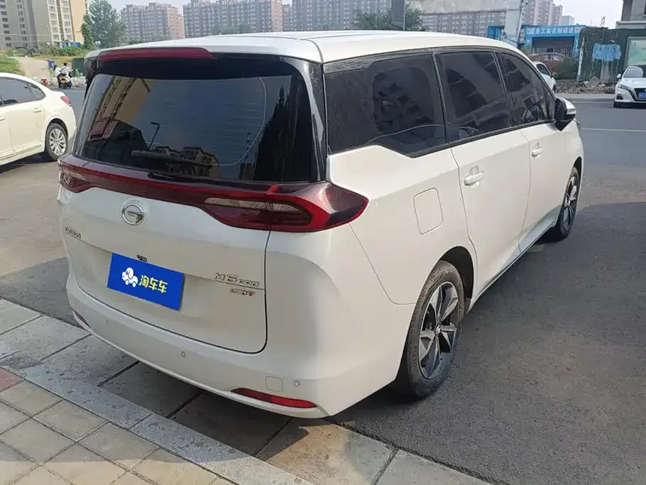 GAC Motor Trumpchi M6 — фото 9