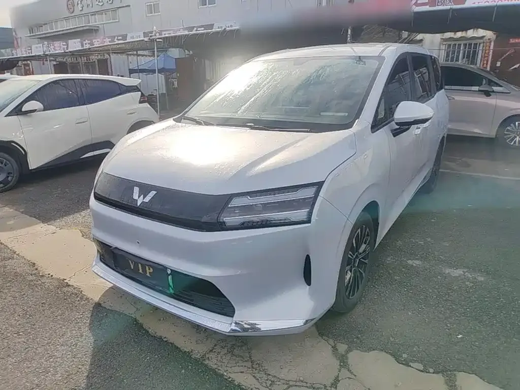 Wuling Xingguang 730 New Energy — фото 3