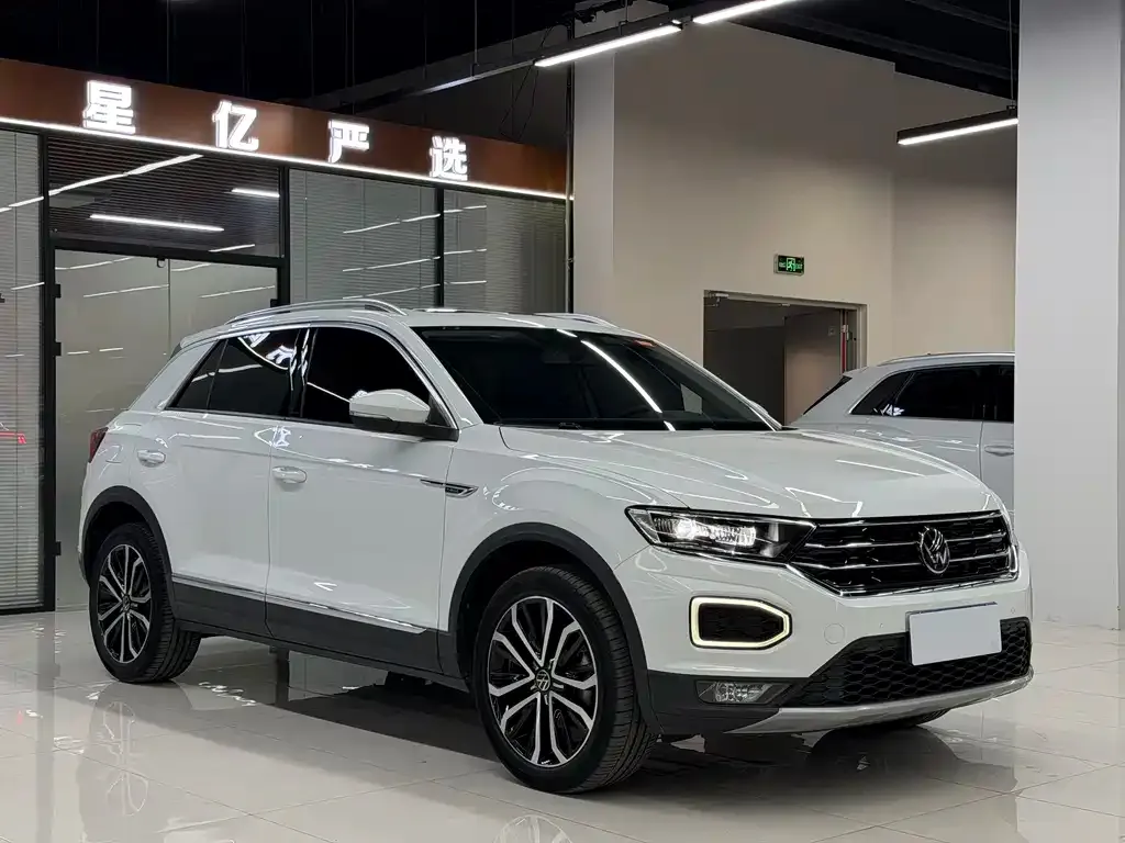 Volkswagen T-Roc — фото 4