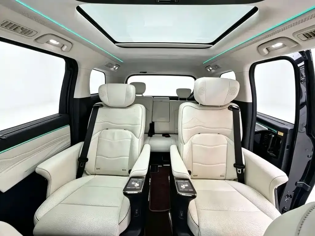 GAC Motor Trumpchi E9 — фото 8