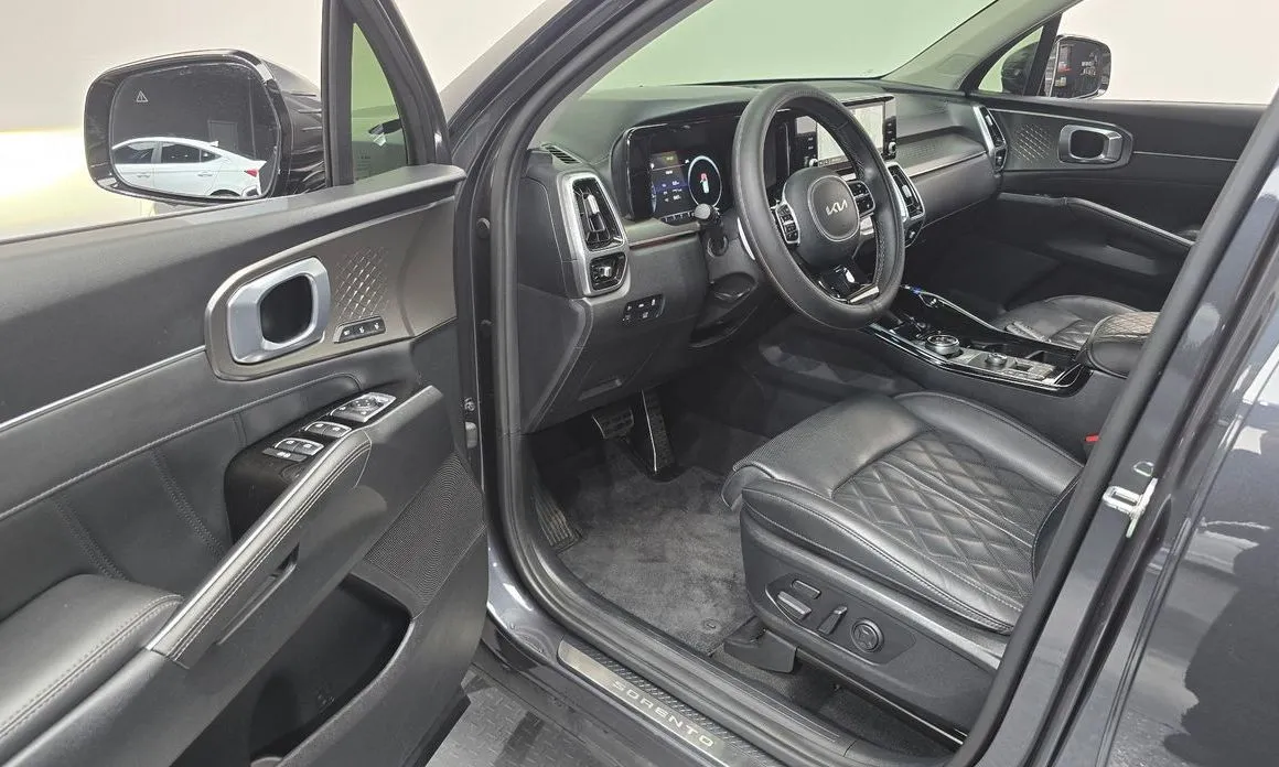 Kia Sorento — фото 9