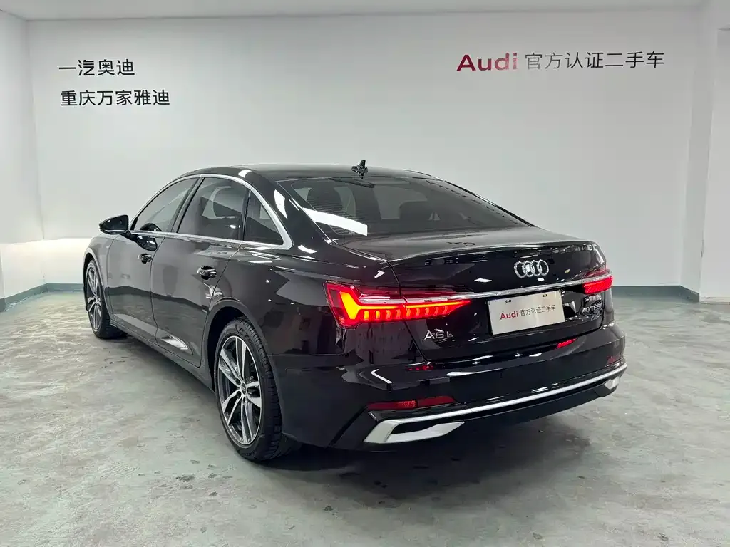 Audi A6L — фото 9