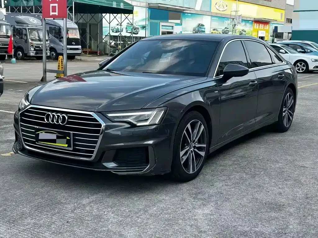 Audi A6L — фото 5