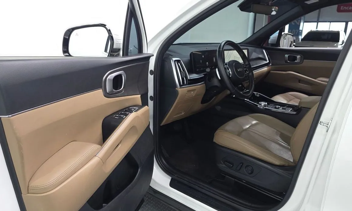 Kia Sorento — фото 8