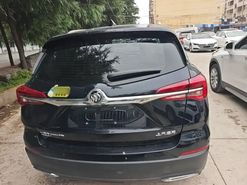 Buick Envision Plus — фото 2