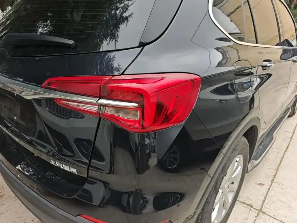 Buick Envision Plus — фото 8