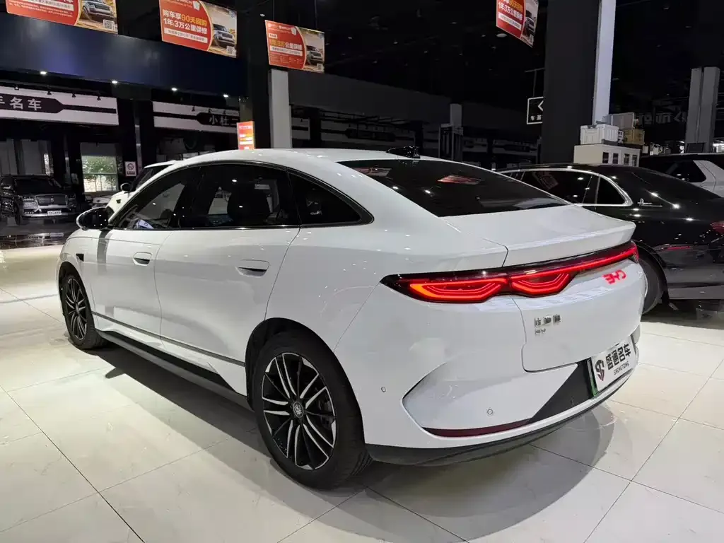 BYD Qin L — фото 2