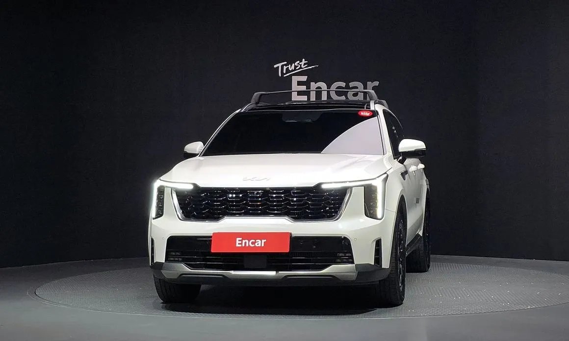 Kia Sorento — фото 5