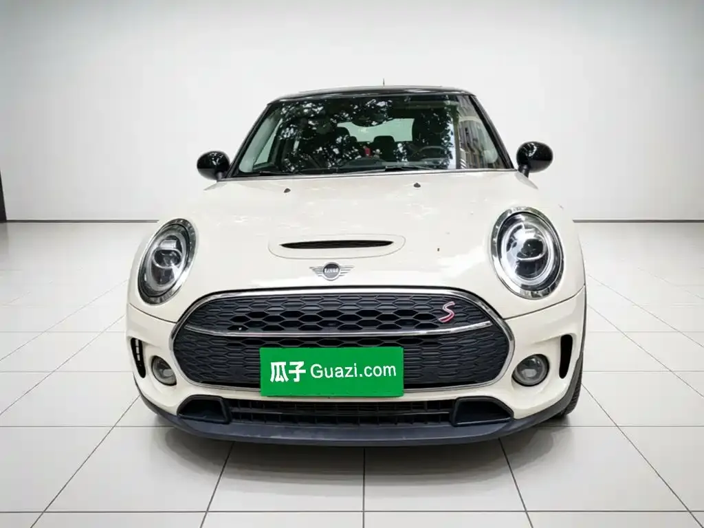 MINI Clubman — фото 4