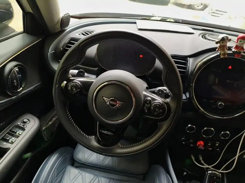 MINI Clubman — фото 5