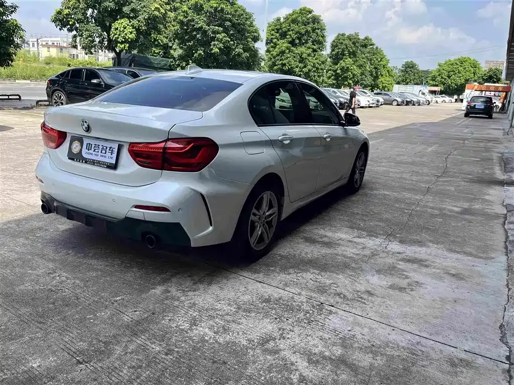 BMW 1 Series — фото 10